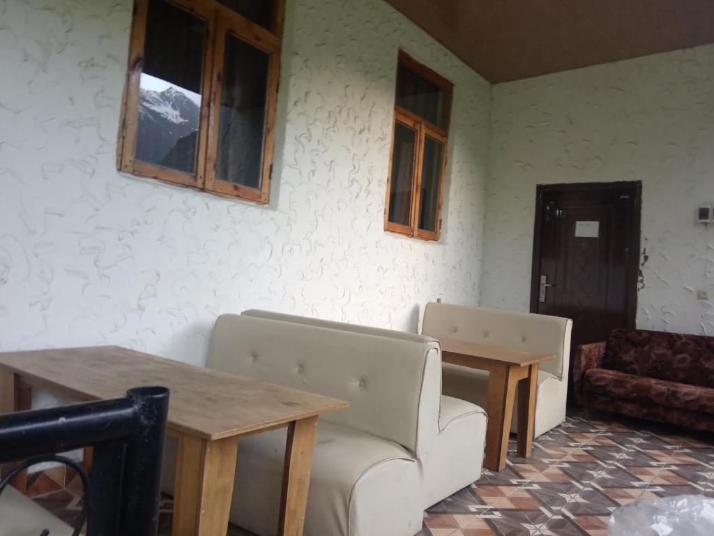 Guest House Tavaduri room 5